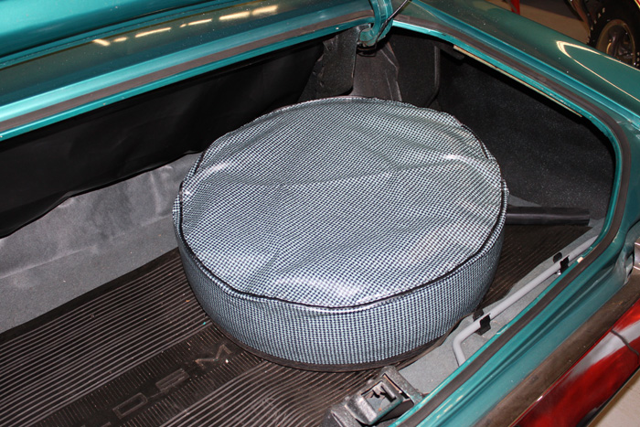 Spare tire cover, aqua houndtooth, 1964-68 Oldsmobile