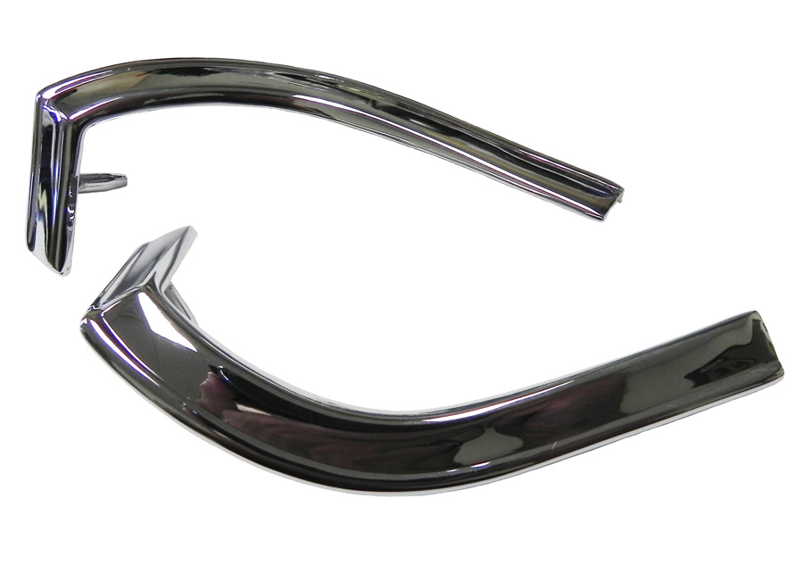 Chrome Vinyl Top Rear Moldings, pair, 1970-72 Cut S & 442